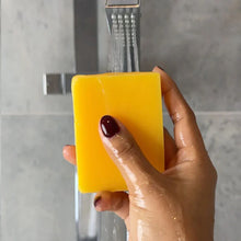 Load image into Gallery viewer, Amber Radiance (Hypigmentation Soap)